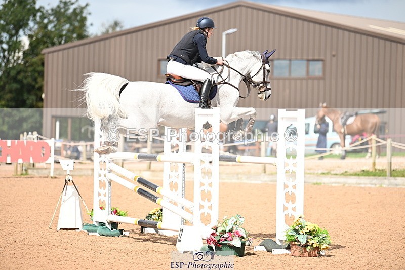 240912A-125845-01596 - Cls 3 Snr Foxhunter