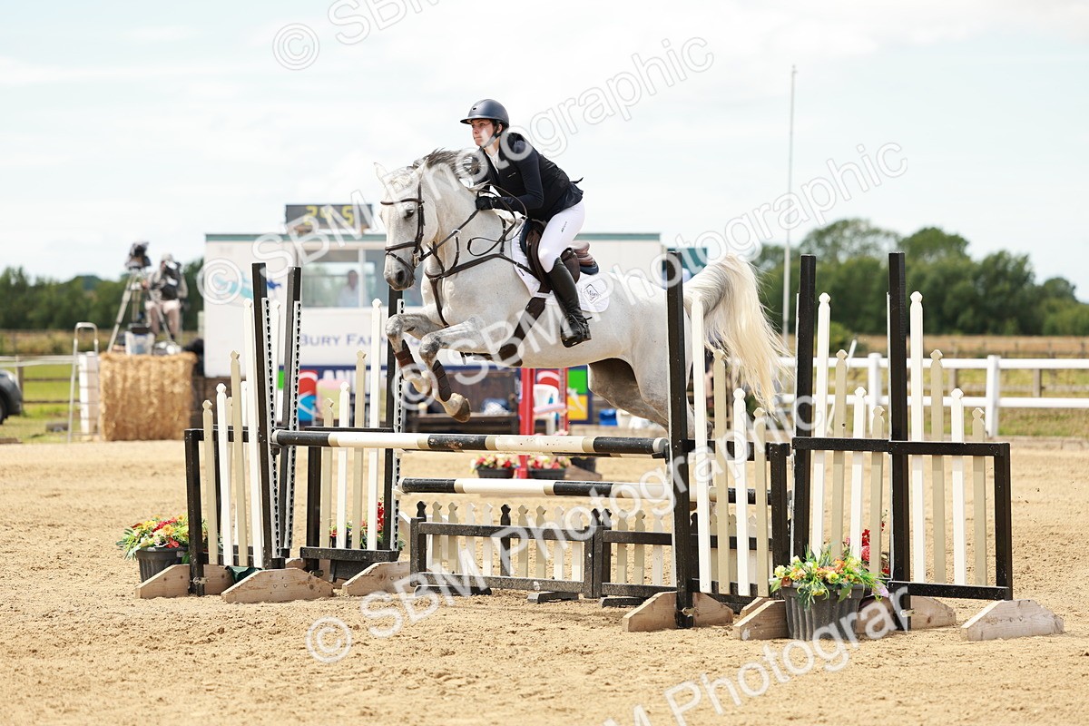 SBM_007266 - Class 2 - Senior Discovery - 1.00m Open