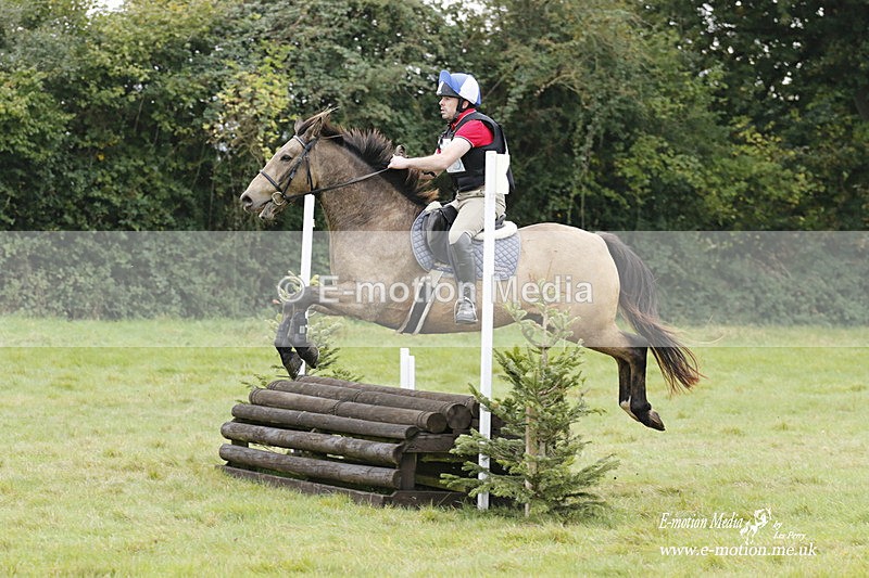  WWHT 171021 1960 - Novice Pairs (0.80m)  17/10/21