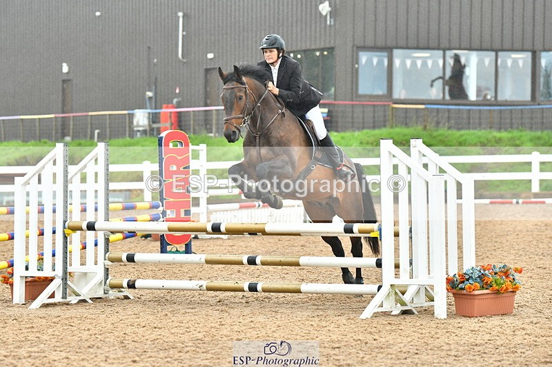 230730A-131225-09991 - Cls 33 85cm Amateur Quali