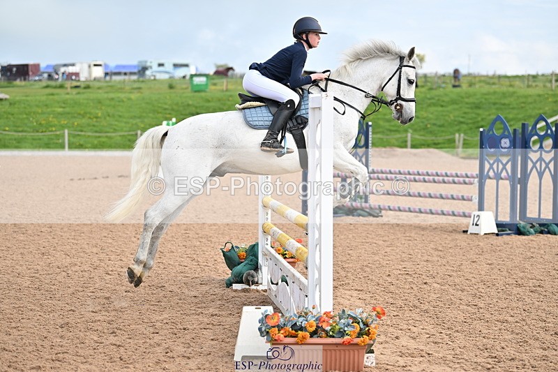 240506A-110353-08386 - Cls 3  Pony Discovery & 90cm Open