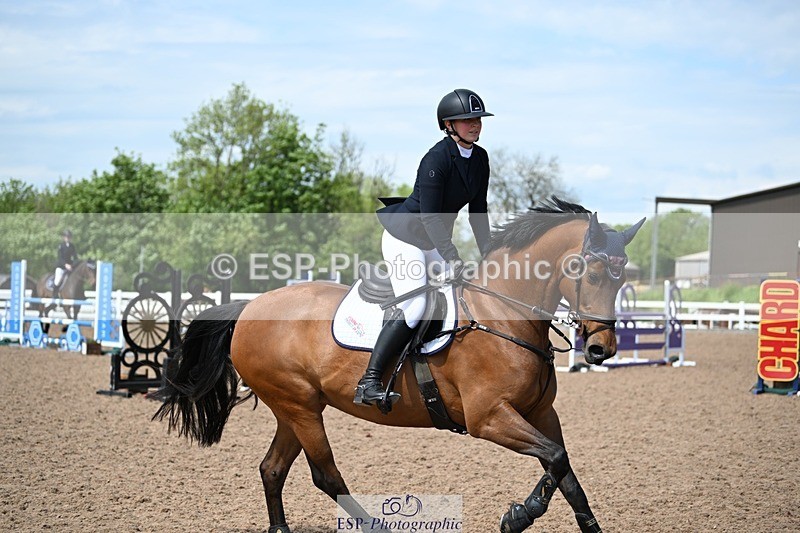260507-135234-03708 - Cls 9 1.05m Amateur Qualifier