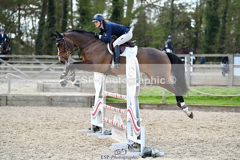 240324-123351-02589 - Cls 9 Snr 1.05m Open