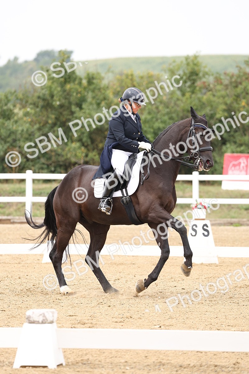 SBM_008131 - Class 10 - FEI INT I - 16.10-16.50