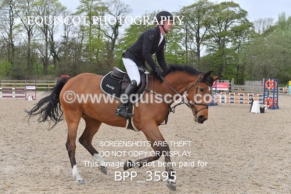 BPP_3595 - CLASS 4 - FRI - Senior BritiNovice/ 90cm Open