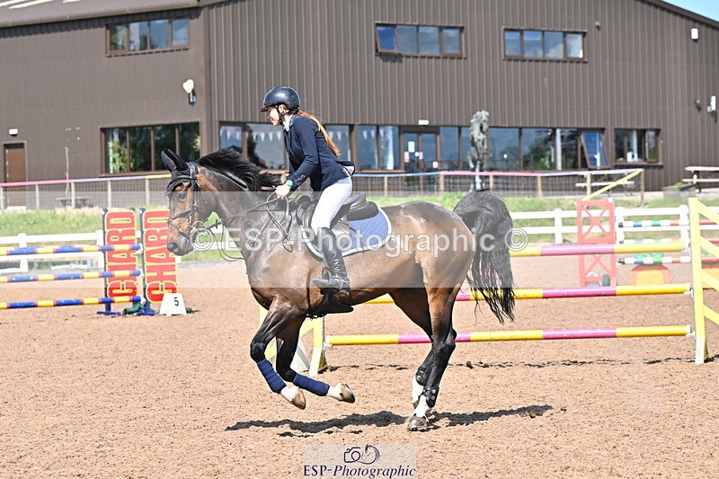 240619A-154644-00966 - Cls 5 Snr Foxhunter and 1.20m Open