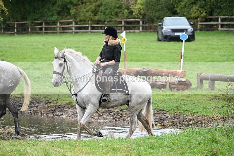 WJ7_1695 - Time at Photographer 13:13 to 13:26