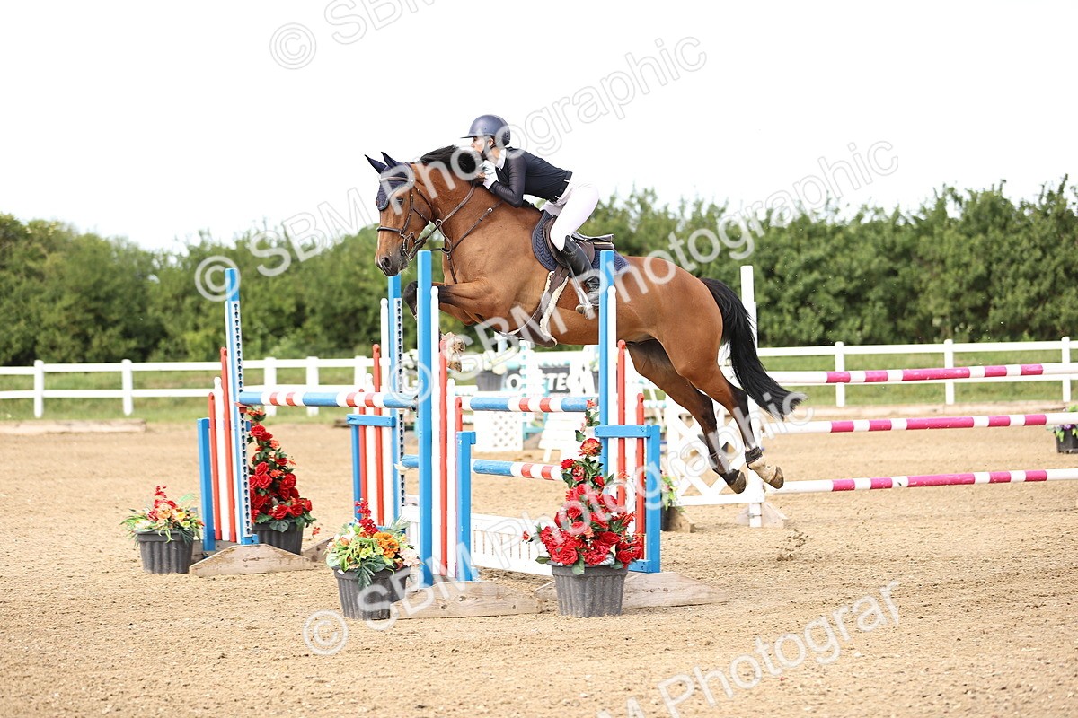 SBM_005103 - Class 12 - 1.15m Open (Members Cup)