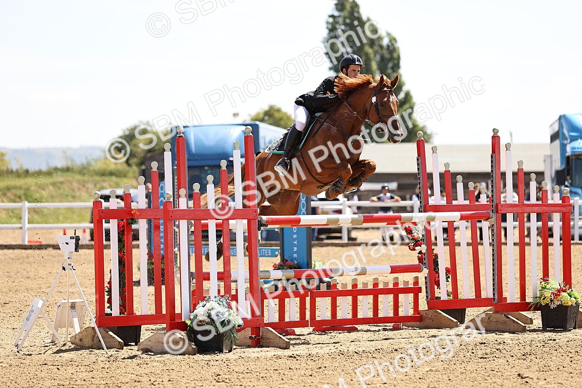 SBM_009977 - Class 9 - Senior Foxhunter - 1.20m Open