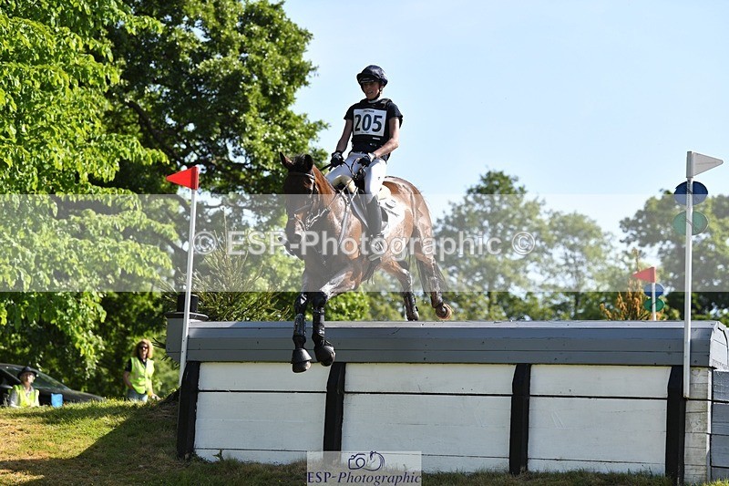 230527-095201-08608 - 205-ARTICUS-Maja_Hullah-XC