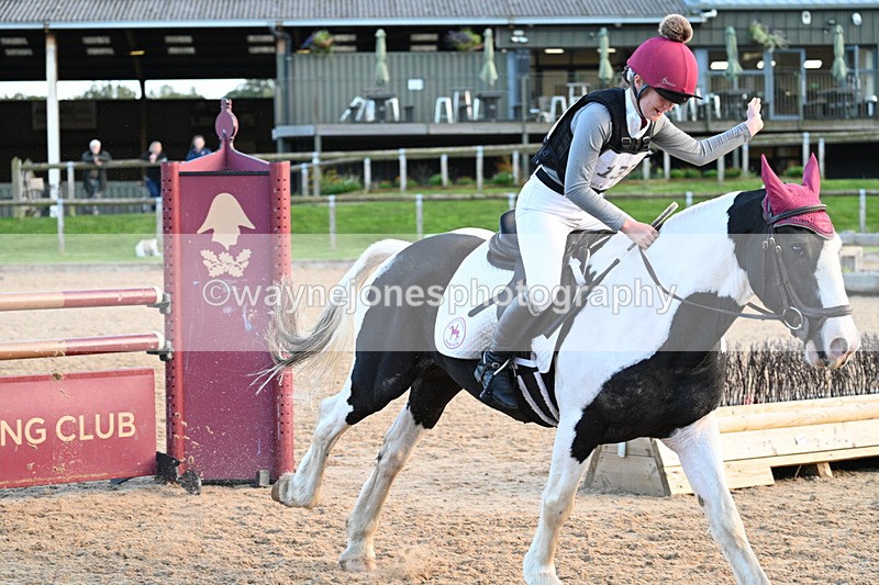 WJ7_7127 - Time 17:12 to 17:30