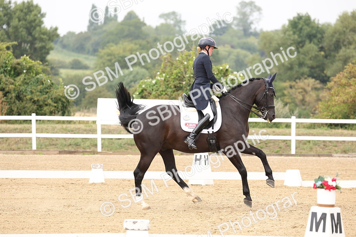 SBM_008222 - Class 10 - FEI INT I - 16.10-16.50