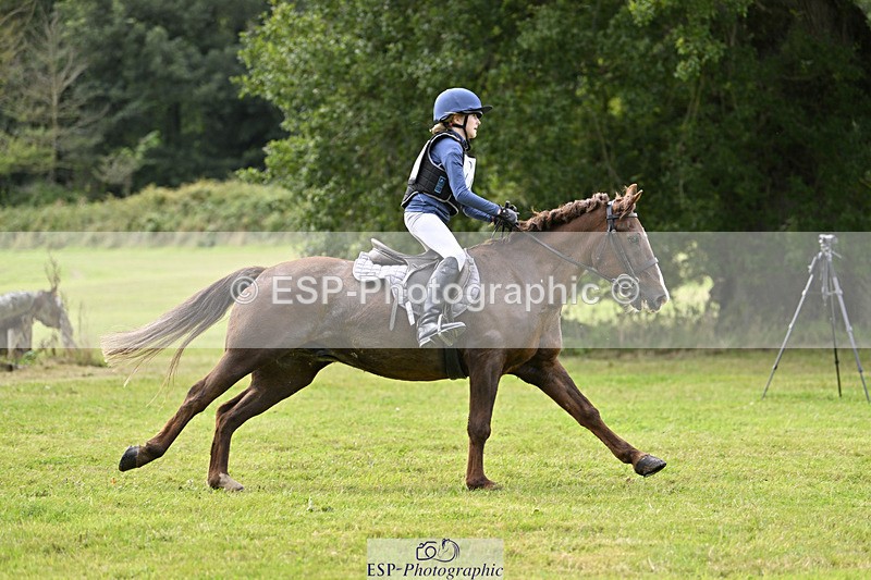 240825X-140626-34741 - 80cm XC 14.30 to 15.30