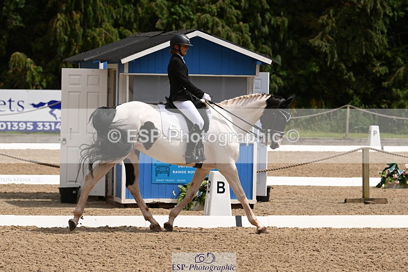 250720A-141801-11671 - 002-Michelle.Wallis-Alvescot.Winning.Mood