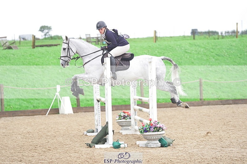 230924A-114542-04645 - 100 SJ 11.00 to 12.00