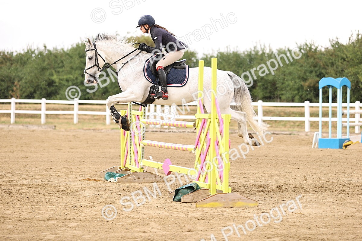 SBM_026628 - Class 12 - Amateur Championship Qualifier 1.05m