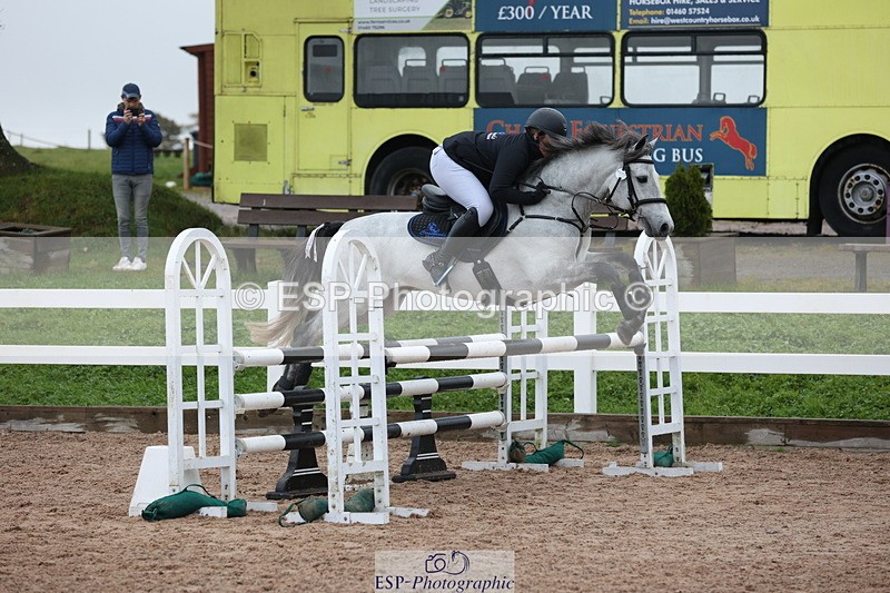 231112A-092653-02927 - Cls 17 Blue Chip Novice Winter Qualifier