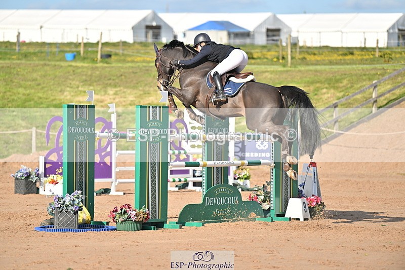 240420A-172208-12675 - Cls 11, 2 Star Big Tour 1.40m