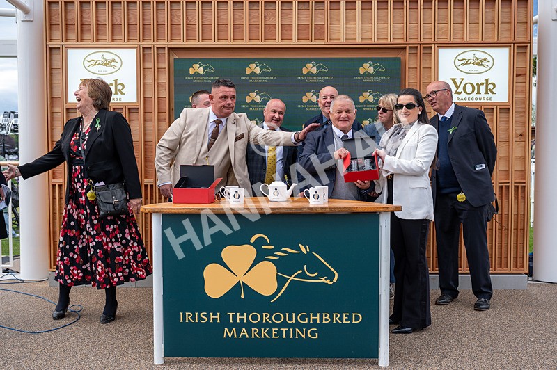 150526-Race 6-Fortification-3214 - Race 6 4.40pm Irish Thoroughbred Marketing Handicap