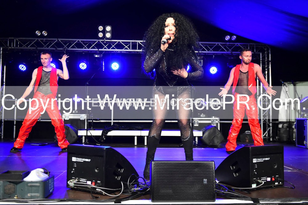 SH4_6640 - The Cher Experience