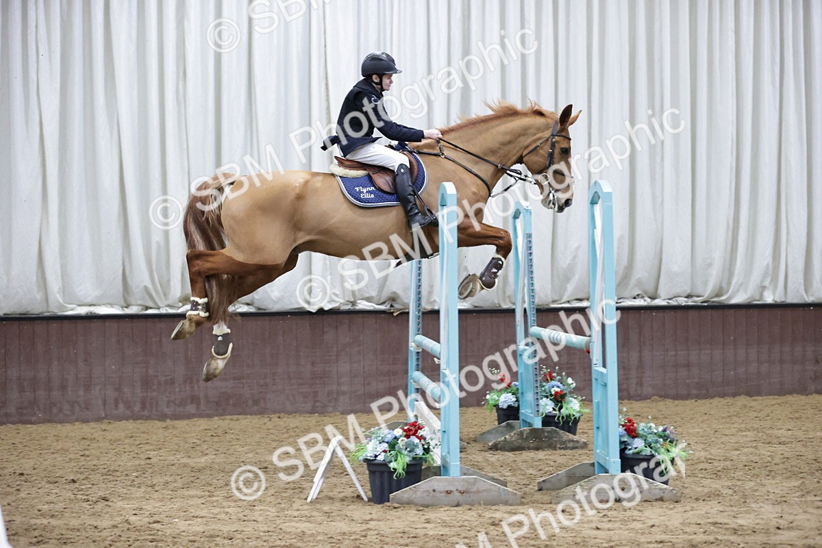 SBM_001314 - Class 4 - Senior Newcomers/ 1.10m Open