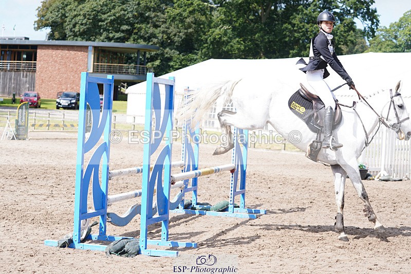 240824X-130554-27506 - 80cm Round 1 13.00 to 14.00