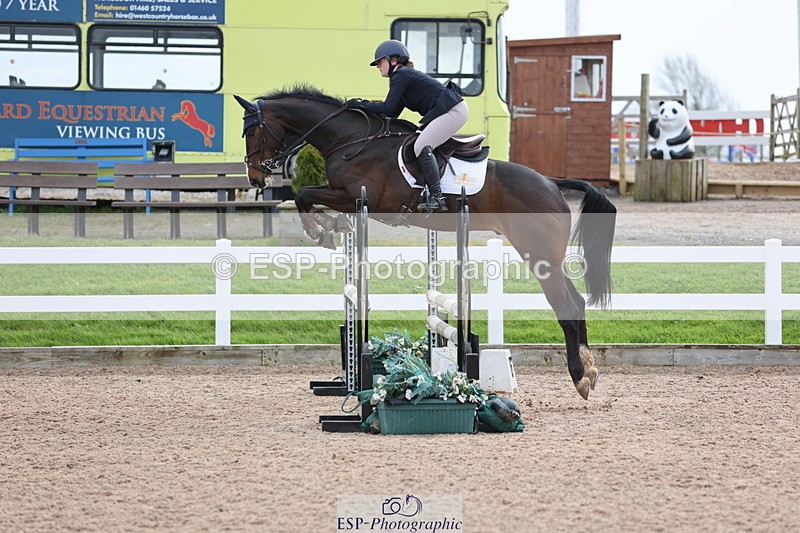 240406A-104329-02836 - Cls 20 British Novice and 90cm Open