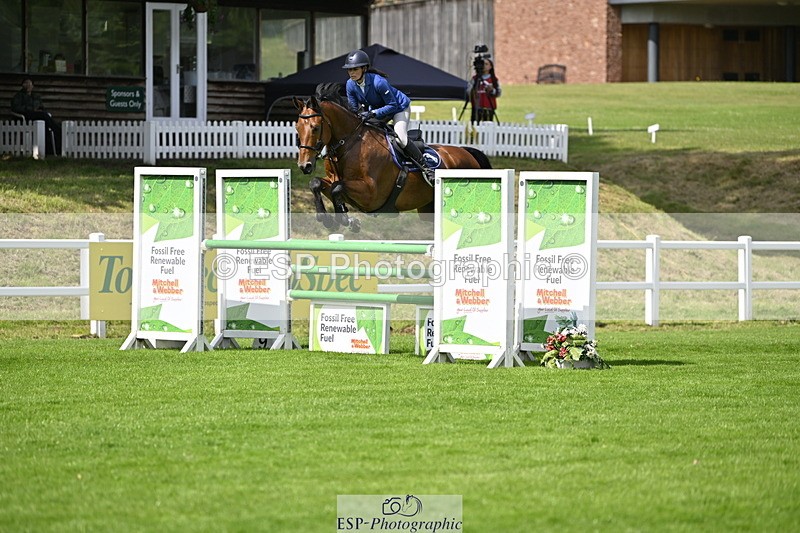 250613A-104029-00532 - Cls 1 Snr Newcomers and 1.10m Open