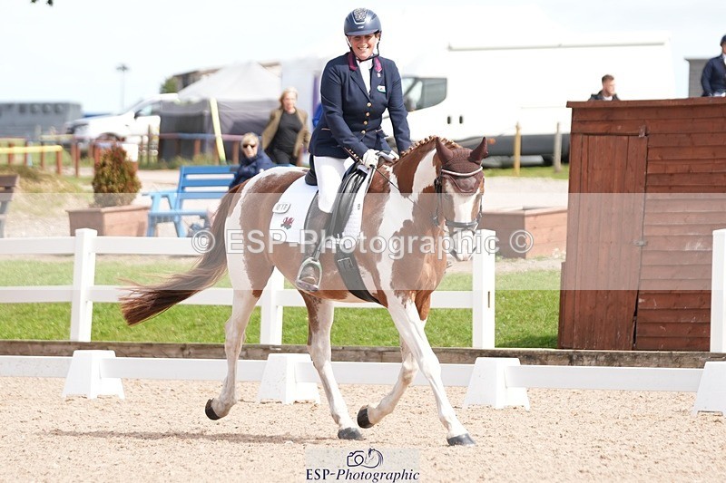 250906-131204-03551 - 016-Sarah.canningJohnny.Knoxville