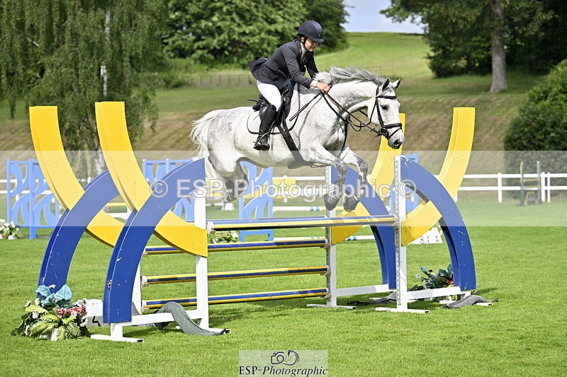 250613A-100045-00228 - Cls 1 Snr Newcomers and 1.10m Open