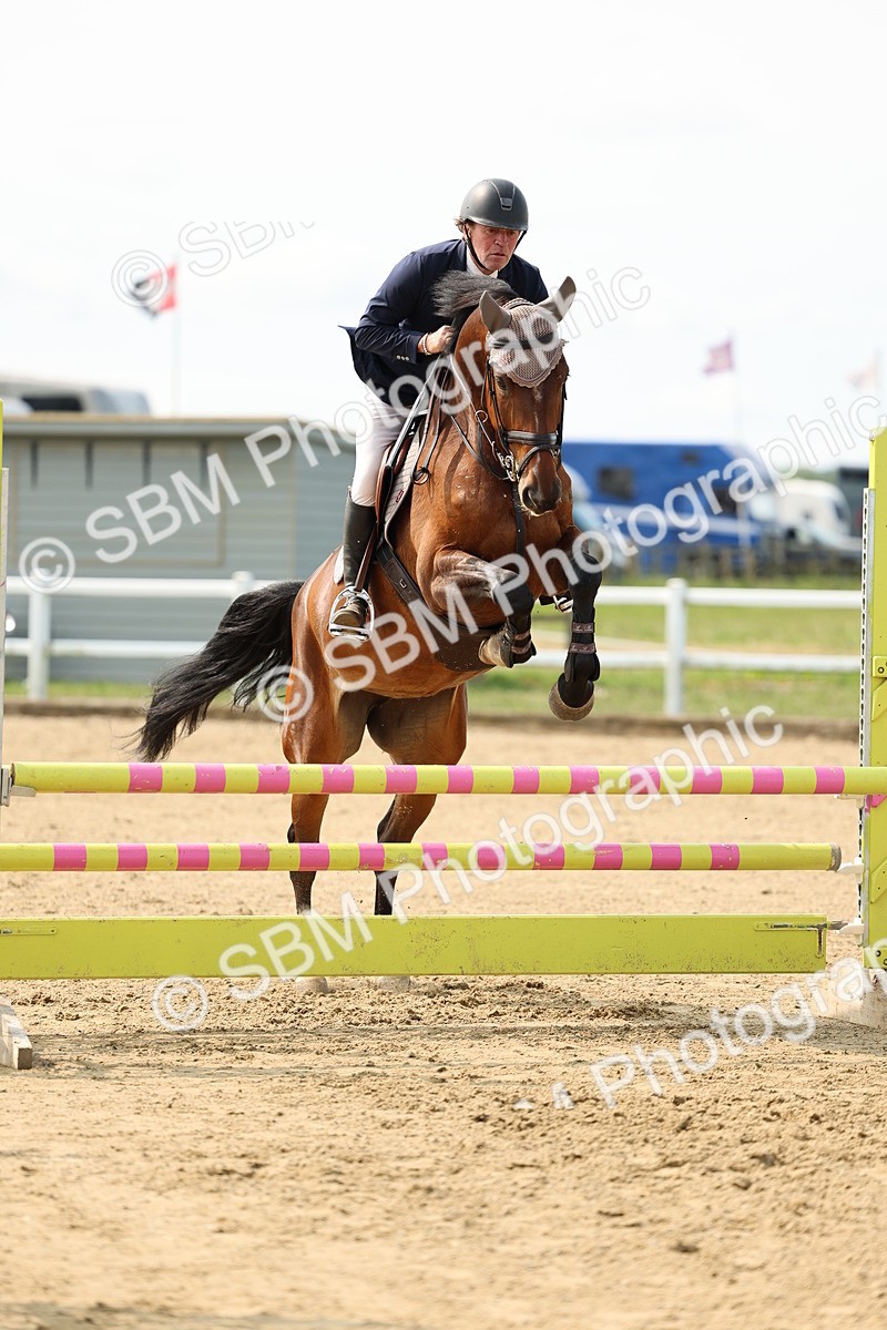 SBM_004189 - Class 16 - Senior British Novice - 90cm