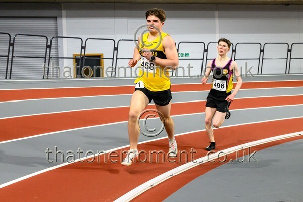 AgeInd25SAT-922455 - Track Male