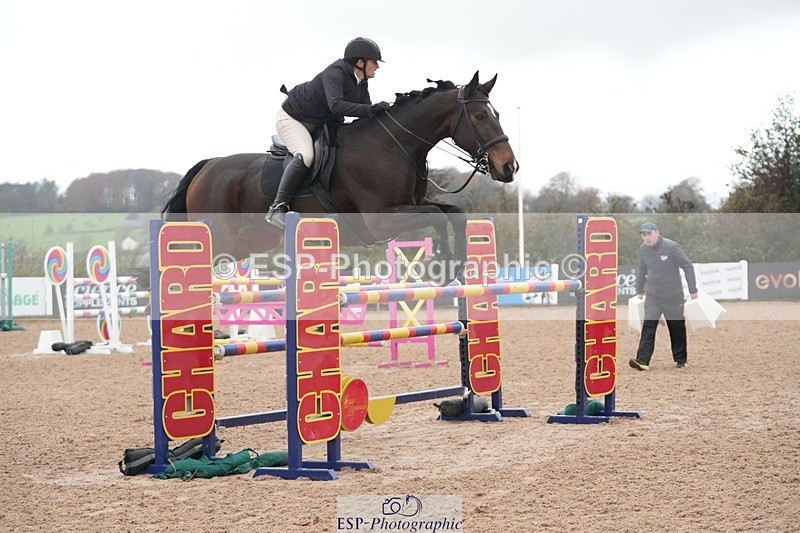 251107-140111-01306 - Cls 6 Foxhunter and 1.20m Open