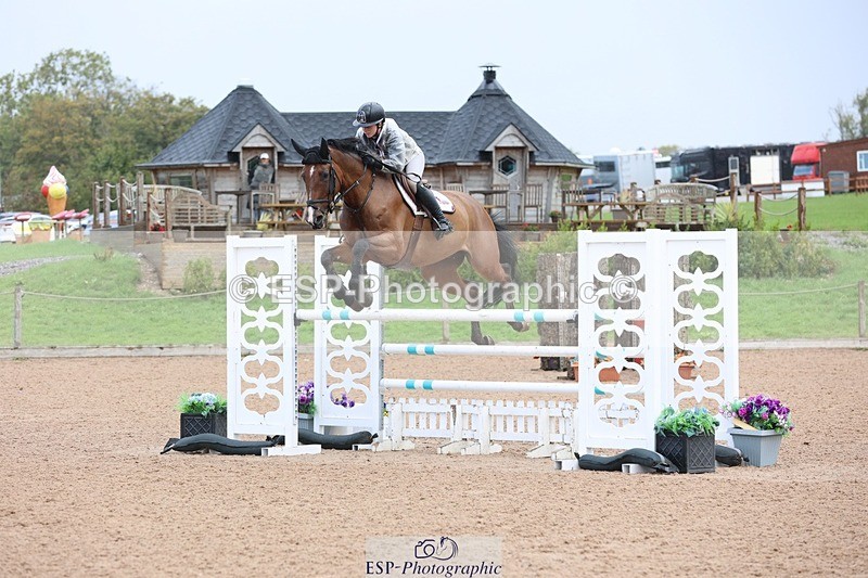 250911-124131-01526 - Cls 3 Snr Foxhunter