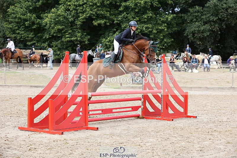 250829A-113709-01418 - Cls 7 British Novice and 90cm