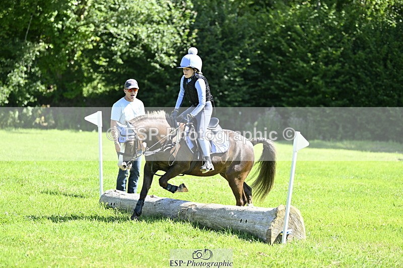 240728B-104513-00690 - Theo's Group XC