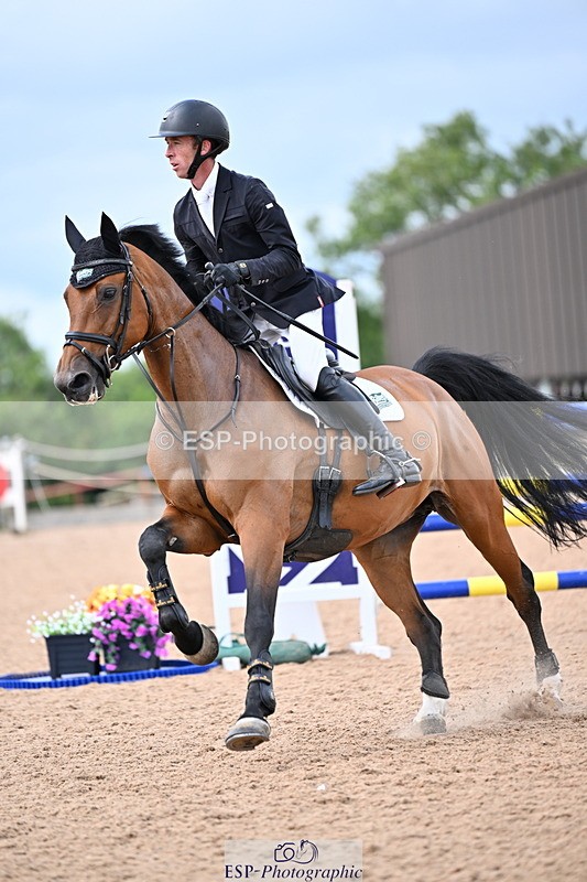 240726A-150400-02168 - Cls 4 Snr 1.20m Open