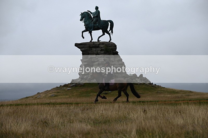 DSC_1898 - Time at Statue 12:13 to 12:32