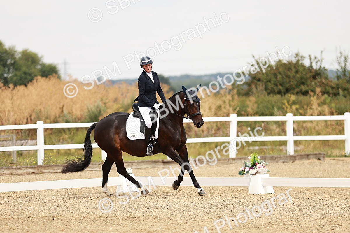 SBM_002946 - Class 6 - Novice 6 Silver - 11.34-12.20