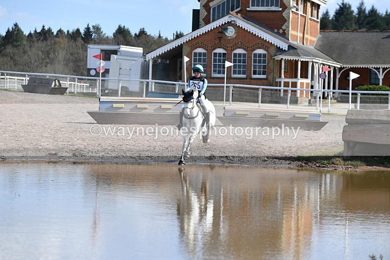 WJ5_8676 - Time 14:48 to 15:04