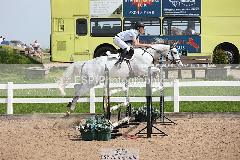 240510A-142322-07624 - Cls 17 1.05m National Am Quali