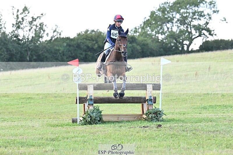 250831-174453-01302 - R-865-Kate.Honey