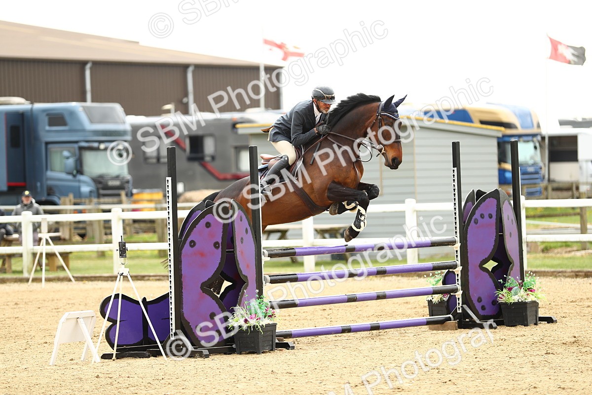 SBM_000934 - Class 3 - Senior Discovery 1m