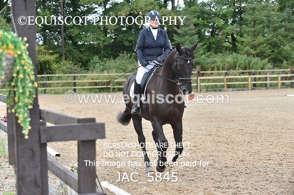 JAC_5845 - NOVICE 4