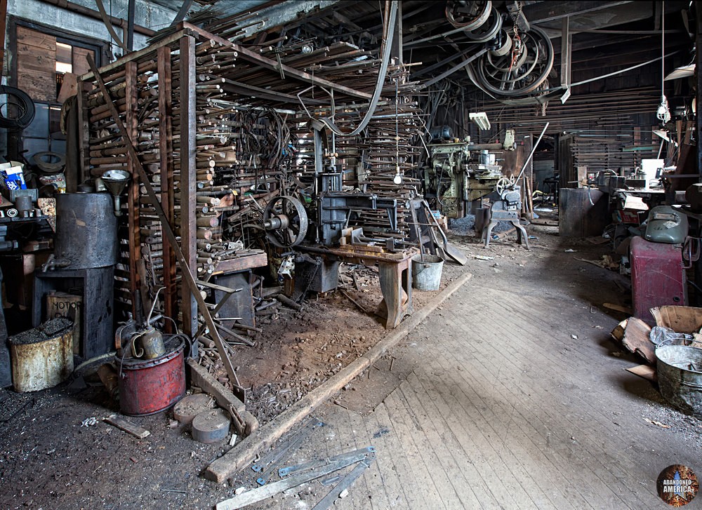  - Alexander Conca Machinist and Maintenance Shop