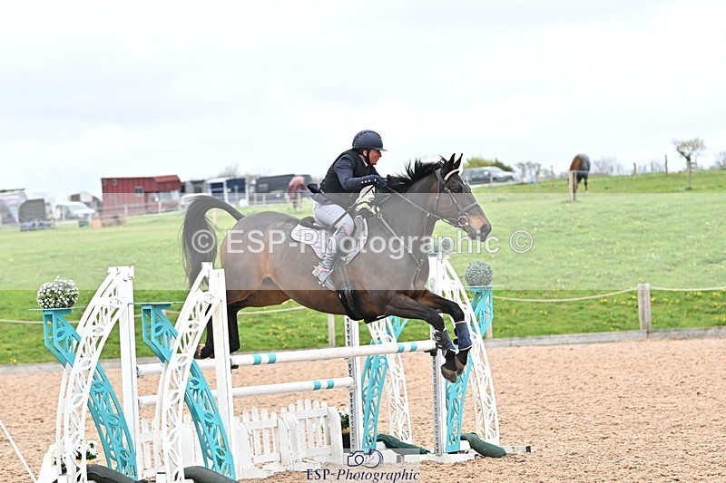 250414-120143-00764 - 1.10m Round 1