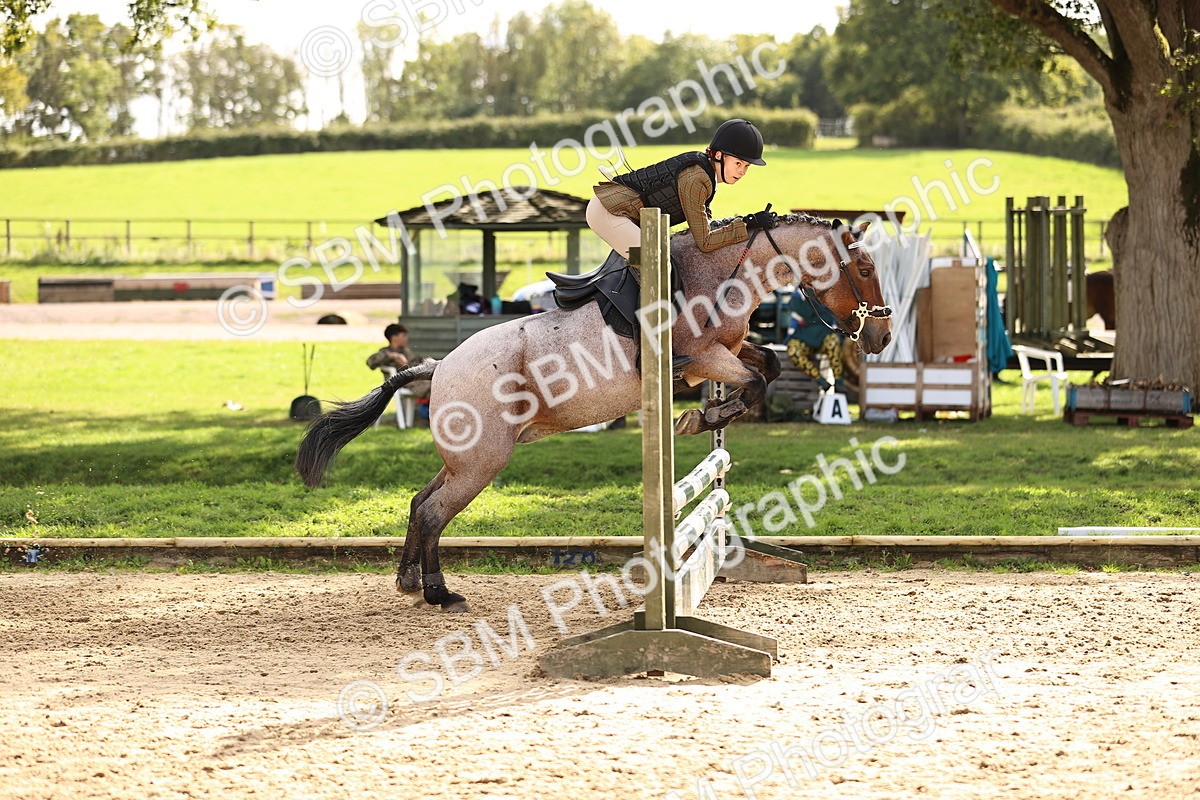 SBM_47999 - J9 - Junior Pony 70cm Championship