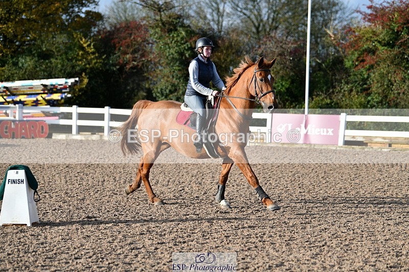 231110A-100510-00018 - Cls 1 Clear Round