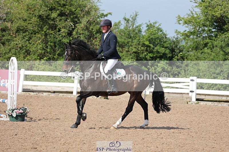 240510A-101039-05607 - Cls 14 Discovery and 1m Open