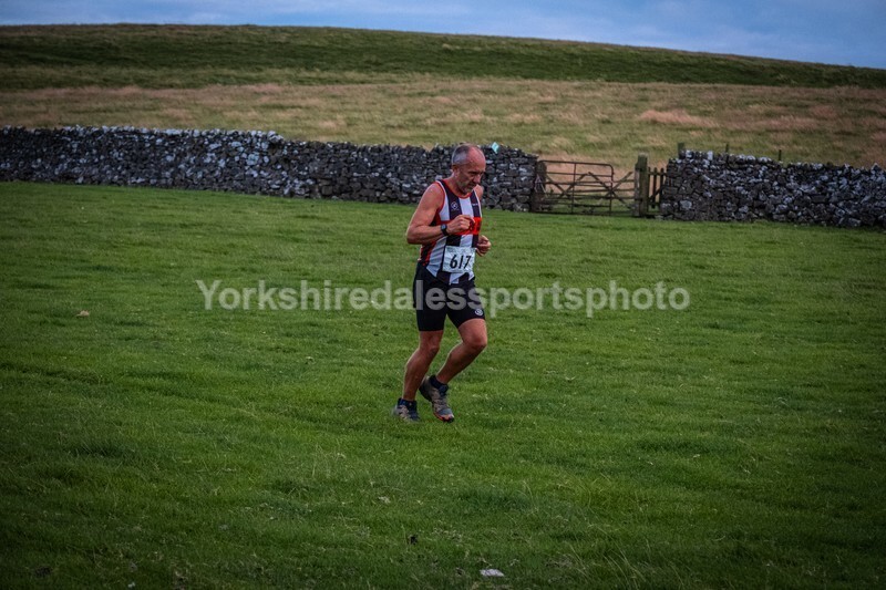 DSCF4104 - Eshton Moor  - Wharfedale Harriers